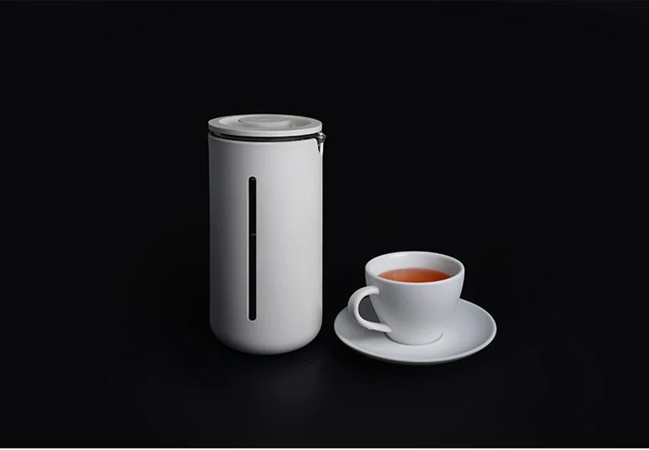 Heat Resistant French Press Coffee Maker - 450ml Glass Carafe for Coffee & Loose-Leaf Tea